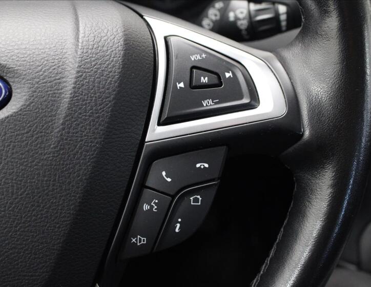 Ford S-MAX 19