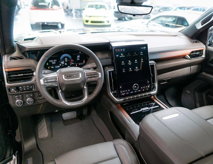 GMC Yukon 25