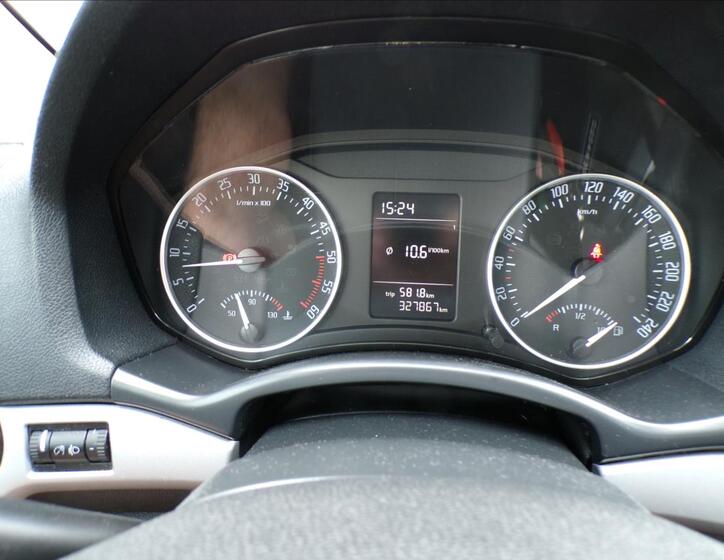 Škoda Octavia 8