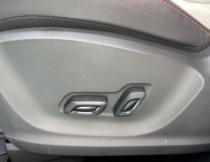 MG ZS 17