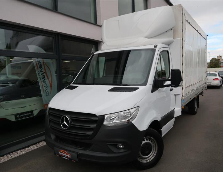 Mercedes-Benz Sprinter 1