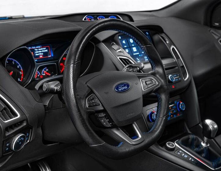 Ford Focus 16