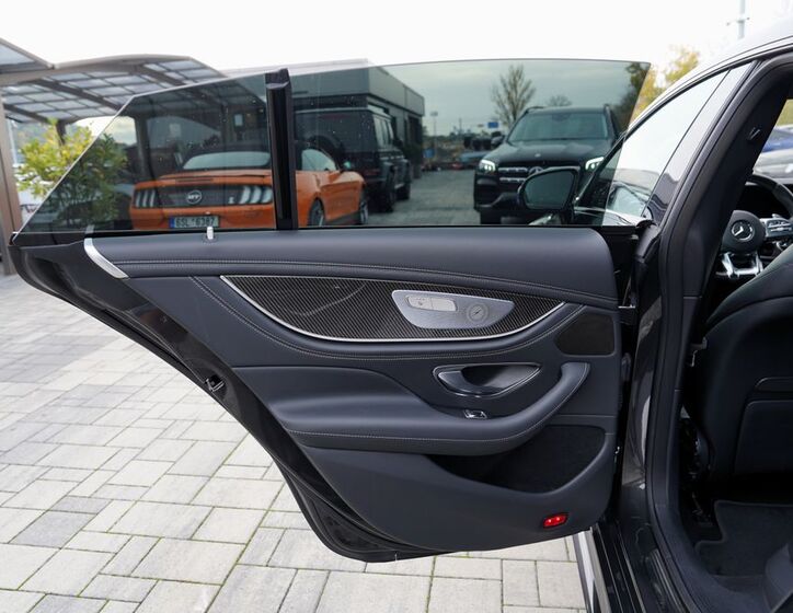 Mercedes-Benz AMG GT 20