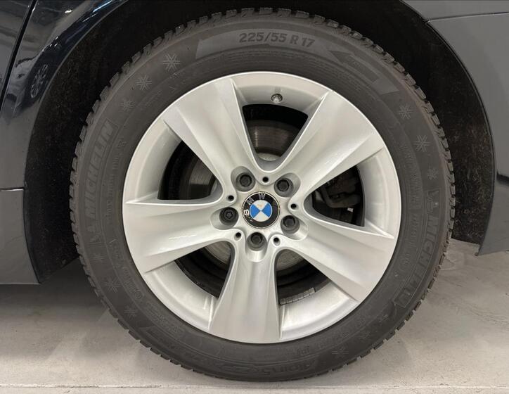 BMW Řada 5 32