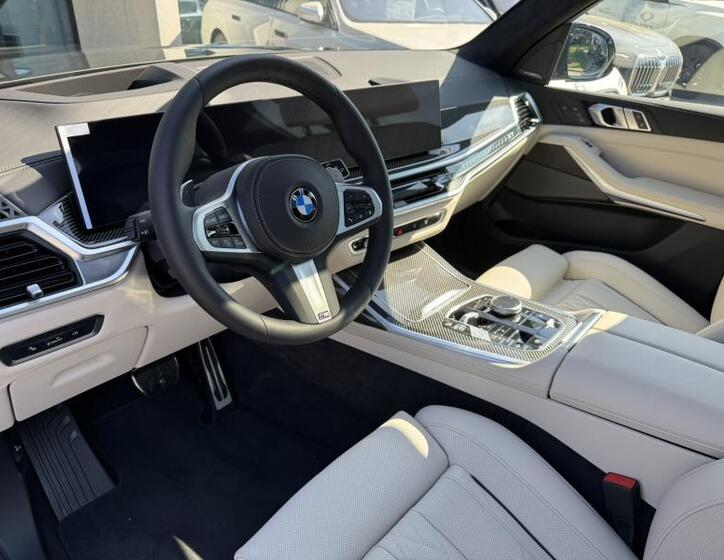 BMW X7 18