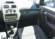 Volkswagen Touran 13