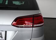 Volkswagen Golf 32