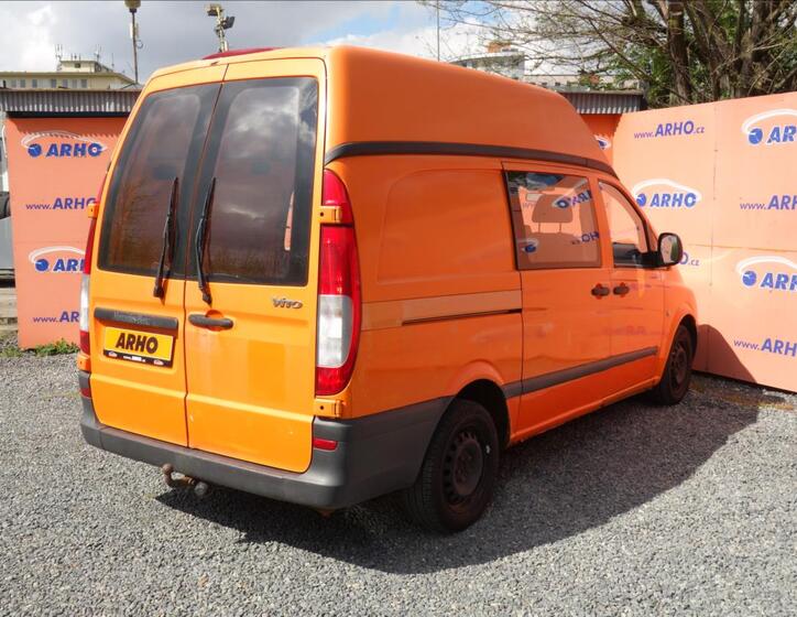 Mercedes-Benz Vito 7