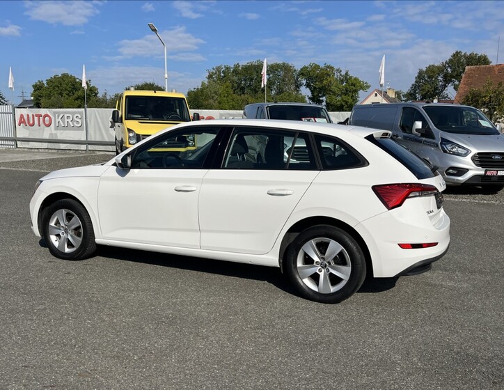 Škoda Scala 9