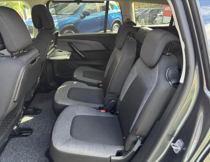 Citroën Grand C4 Picasso 27