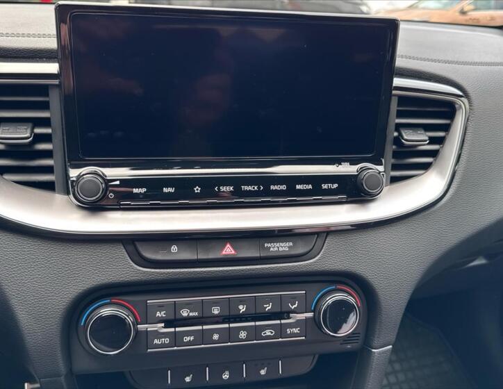 KIA Ceed 14