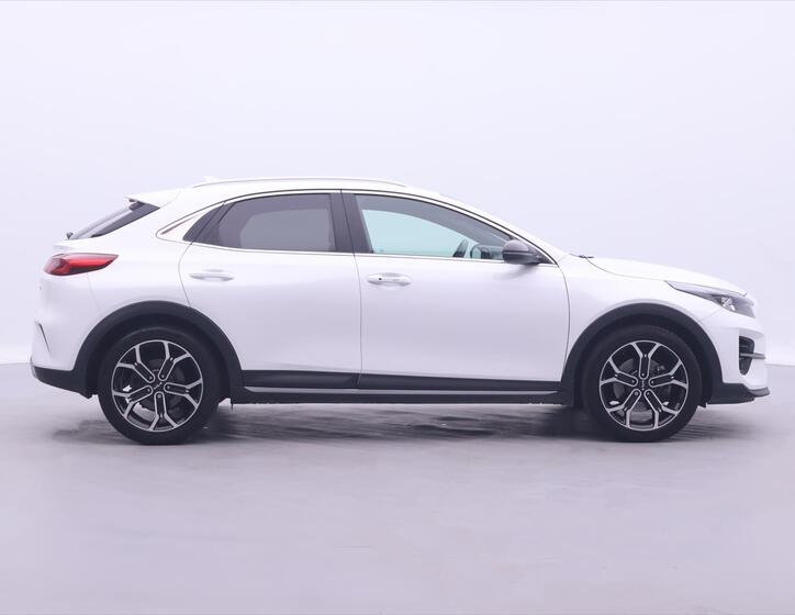 KIA XCeed 8