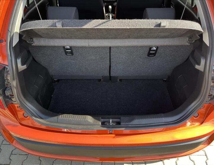 Suzuki Ignis 8