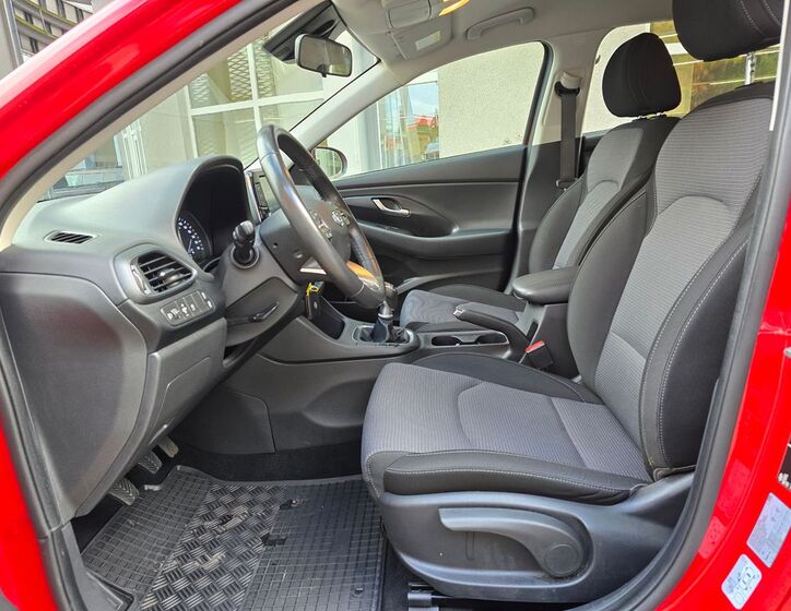 Hyundai i30 10