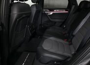 Volkswagen Touareg 12