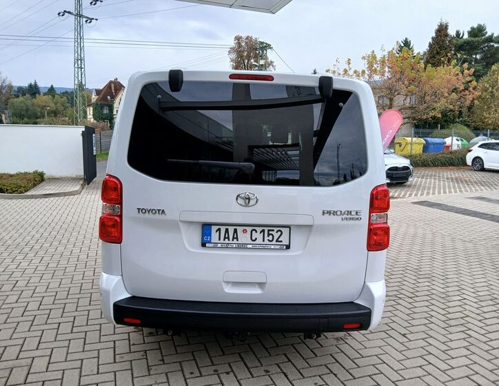 Toyota ProAce Verso 38