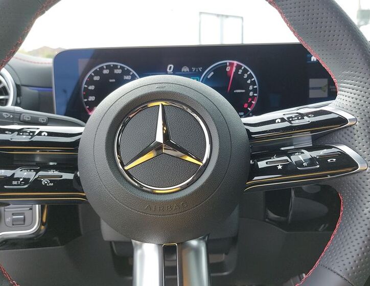 Mercedes-Benz CLA 12