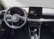 Toyota Yaris 6