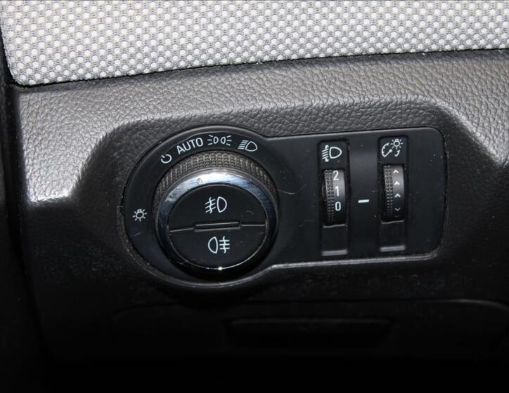 Chevrolet Cruze 27