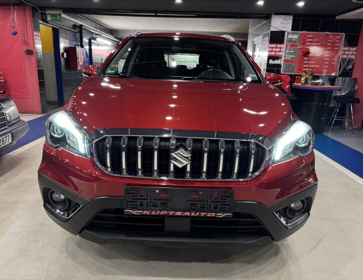 Suzuki SX4 S-Cross 11