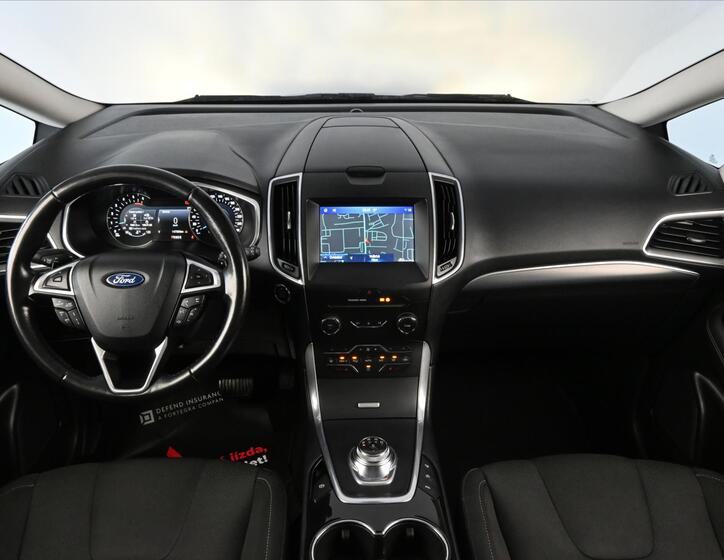 Ford S-MAX 12