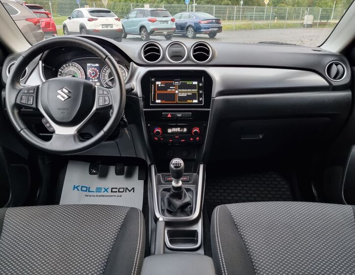 Suzuki Vitara 13
