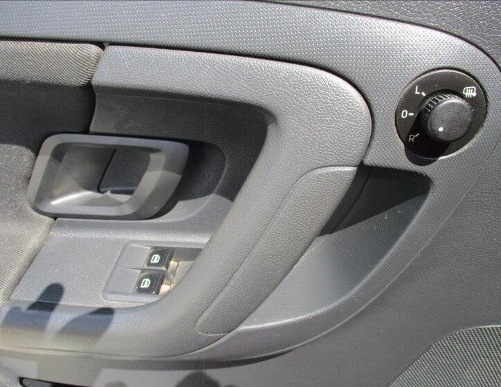 Škoda Roomster 22