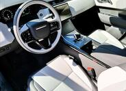 Land Rover Range Rover Velar 14