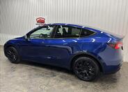 Tesla Model Y 5