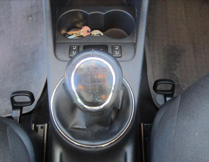 Škoda Roomster 17