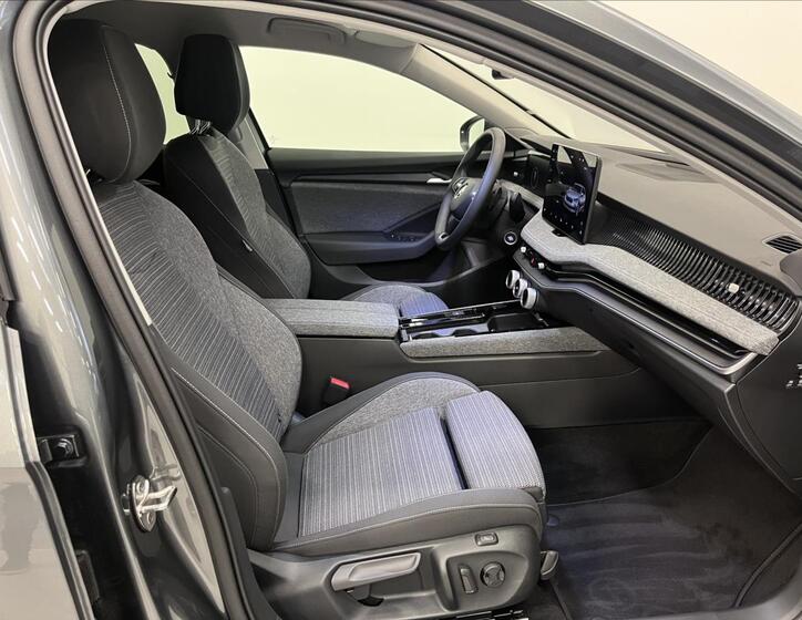 Škoda Superb 13