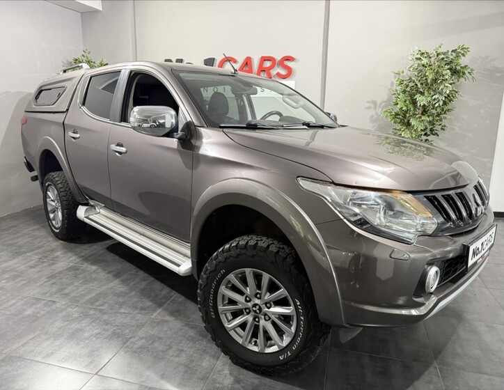 Mitsubishi L200 1