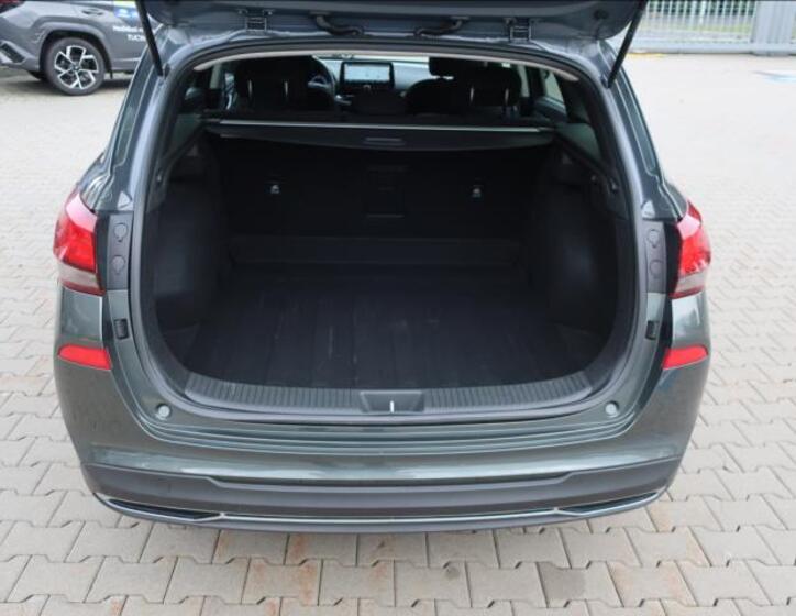 Hyundai i30 32