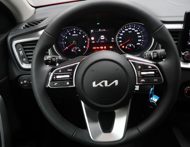 KIA Ceed 12