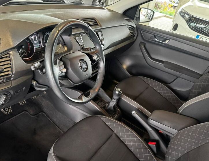 Škoda Fabia 10