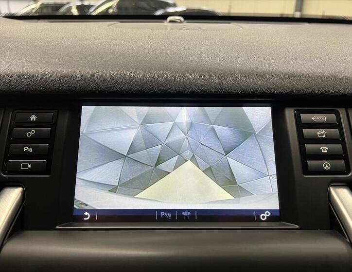 Land Rover Discovery 15