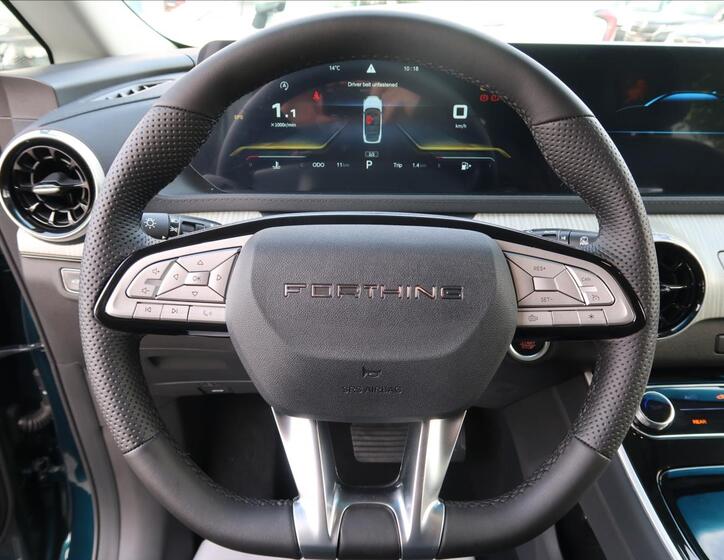 Dongfeng U-Tour 18