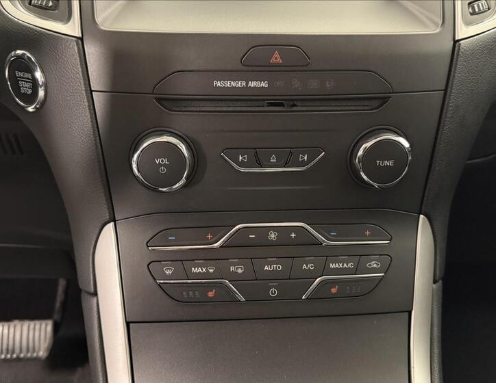 Ford S-MAX 24