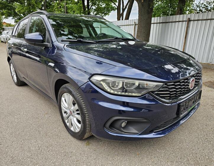 Fiat Tipo 8