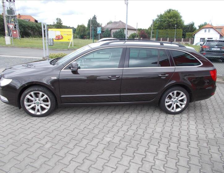 Škoda Superb 5