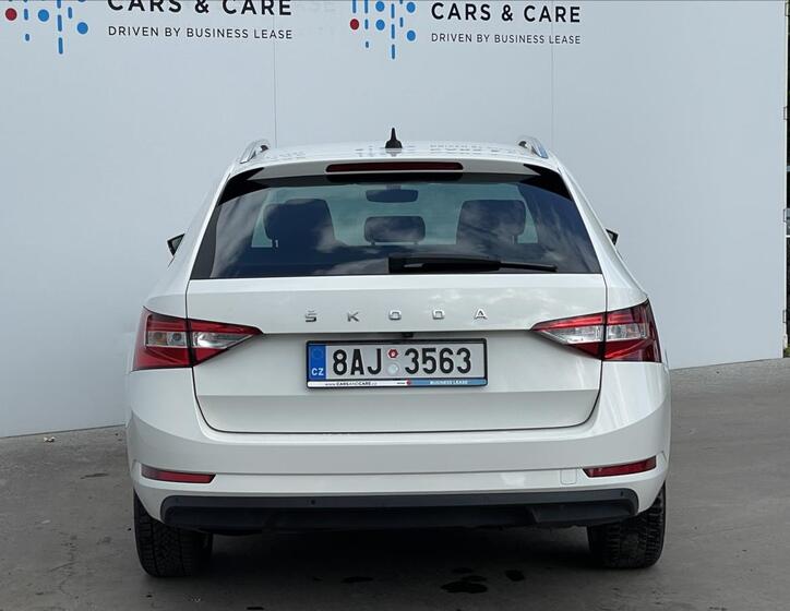 Škoda Superb 23