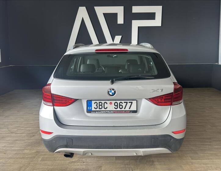 BMW X1 6