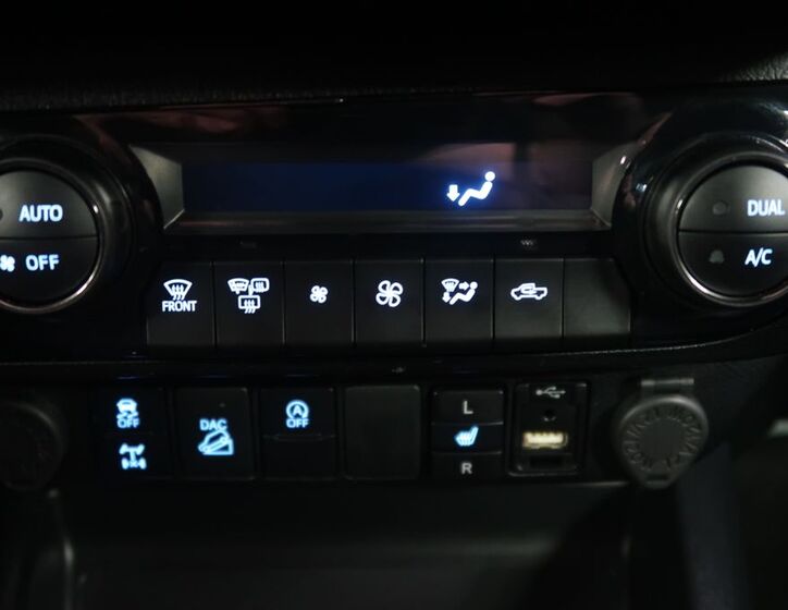 Toyota Hilux 20