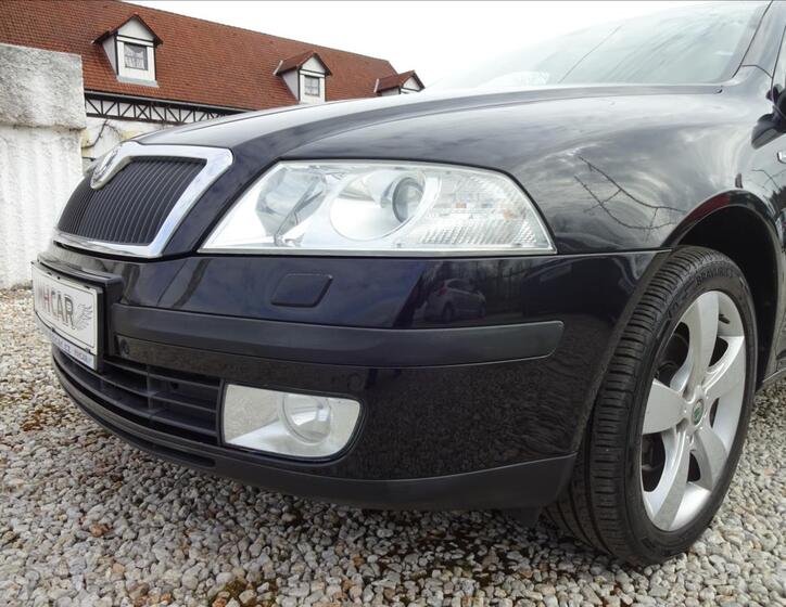 Škoda Octavia 12
