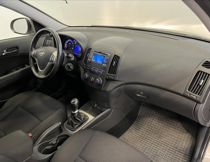 Hyundai i30 15