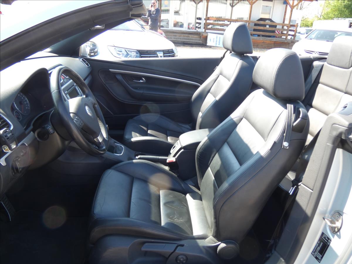 Volkswagen EOS