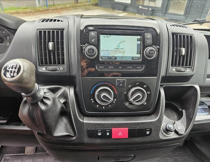 Peugeot Boxer 11