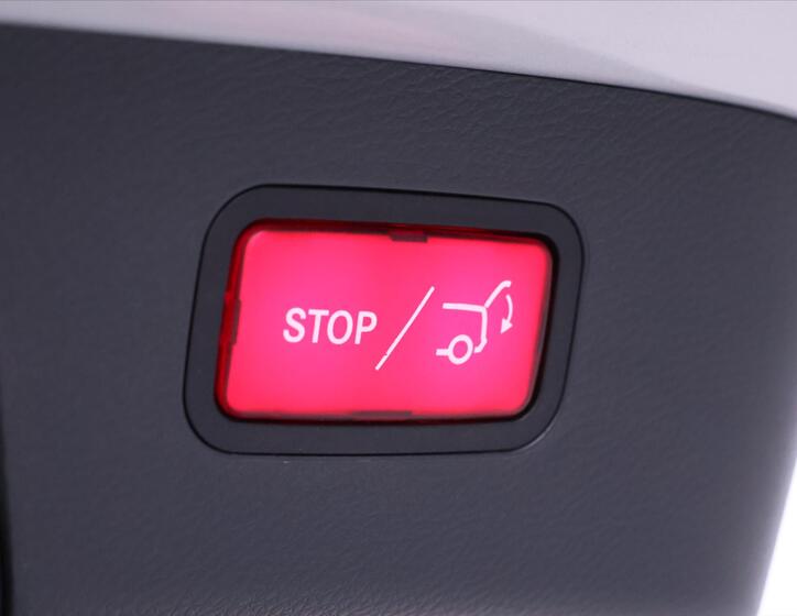 Mercedes-Benz GLA 11