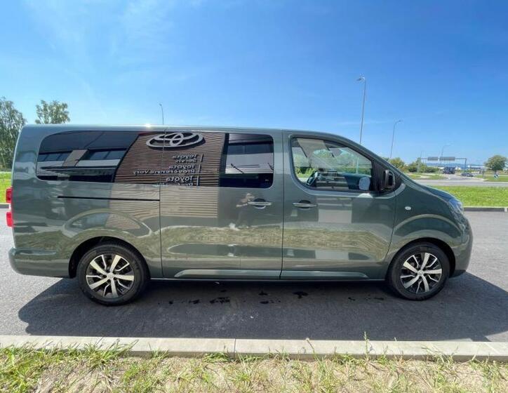 Toyota ProAce Verso 9