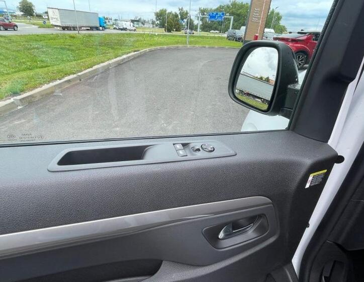 Toyota ProAce Verso 13